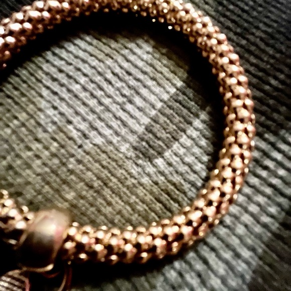 Golden NYC Tri tone Stretch Bracelet Set w/Swarovski Crystals - Picture 4 of 4